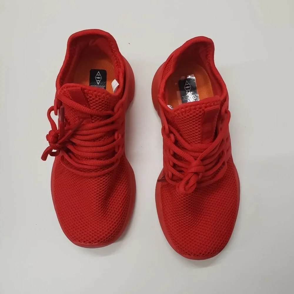 Troadlop Kids Sneaker Running Shoe in Red - Size CN 33 (US‎ 1.5)